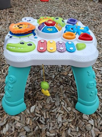 Table d'activités enfant beschikbaar voor biedingen