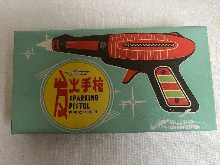 beau jouet Tôle 1960-1970 (pistolet), Enfants & Bébés, Jouets | Véhicules en jouets, Comme neuf, Envoi