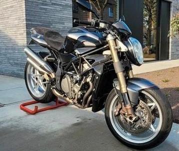 MV Agusta Brutale 910S GLADIO Limited Edition 35/300 beschikbaar voor biedingen