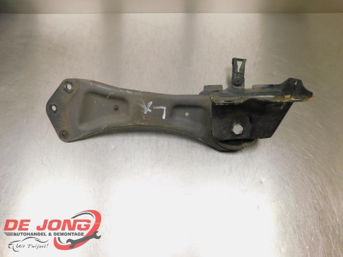 Draagarm links-achter van een Mercedes CLA, Auto-onderdelen, Ophanging en Onderstel, Mercedes-Benz, Gebruikt, 3 maanden garantie