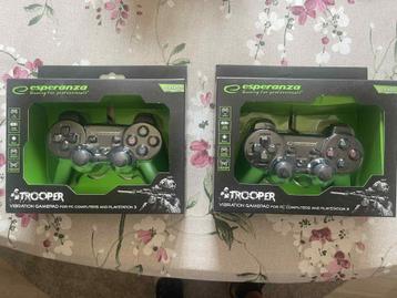 Controllers pc 2 stuks beschikbaar voor biedingen