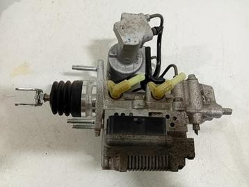 REMBEKRACHTIGER Toyota Auris (E15) (12403A5280) beschikbaar voor biedingen