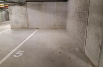 Terug in prijs verlaagd: ondergrondse garagestaanplaats Haas beschikbaar voor biedingen