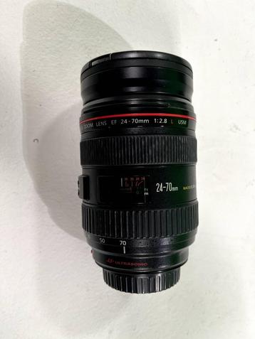 Canon EF 24-70mm f/2.8 L USM beschikbaar voor biedingen