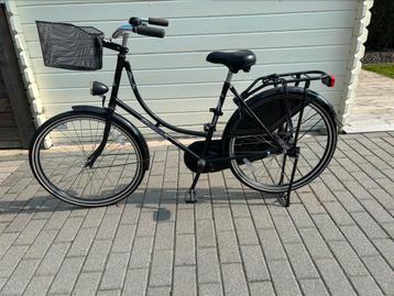 Omafiets beschikbaar voor biedingen