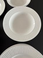 Servies 12 personen, Maison & Meubles, Cuisine | Vaisselle, Comme neuf, Enlèvement, Porcelaine, Uni