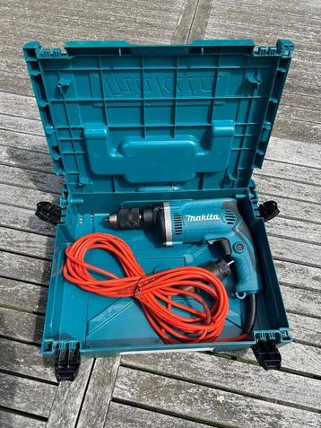 Klopboormachine Makita HP1631 in M-box beschikbaar voor biedingen