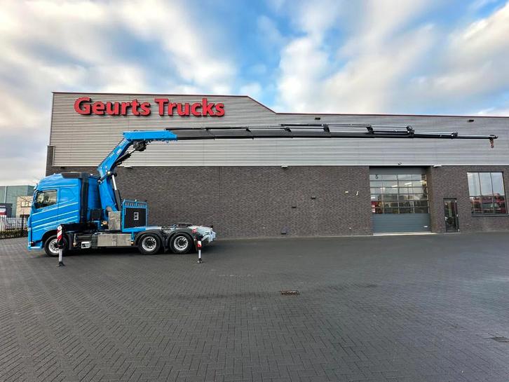 Volvo FH 540 6X4 + FASSI F545RA.2.28 KRAAN/KRAN/CRANE/GRUA, Auto's, Vrachtwagens, ABS, Achteruitrijcamera, Airconditioning, Centrale vergrendeling
