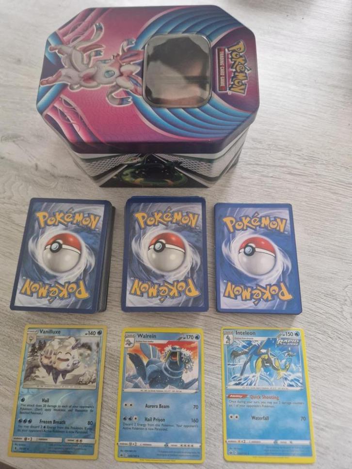 130 kaarten: Vanilluxe, Inteleon & Walrein, Hobby en Vrije tijd, Verzamelkaartspellen | Pokémon, Zo goed als nieuw, Meerdere kaarten
