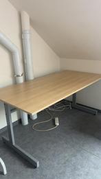 Groot bureau, Enlèvement, Bureau