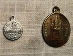medaillon scapulier hangertje H. Bloed Brugge medalie, Verzamelen, Religie, Ophalen of Verzenden, Gebruikt, Sieraad, Christendom | Katholiek