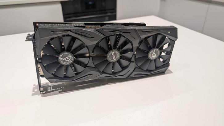 Asus ROG Strix RTX 2070 – Goede staat, Computers en Software, Videokaarten, Gebruikt, Nvidia, PCI-Express 3.0, GDDR6, HDMI, DisplayPort