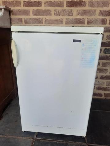 Frigo table, Enlèvement, Utilisé, Avec compartiment congélateur