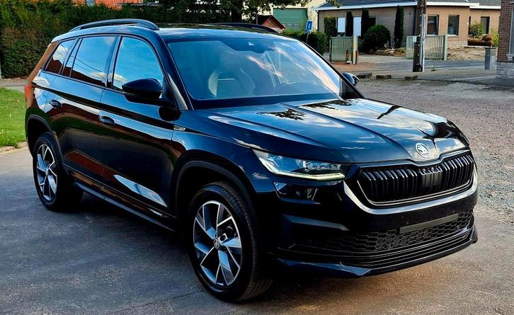 Skoda kodiaq ll Clever 4x4 Sportline Matrix  200pk 7pl, Auto's, Skoda, Bedrijf, Kodiaq, ABS, Achteruitrijcamera, Adaptive Cruise Control