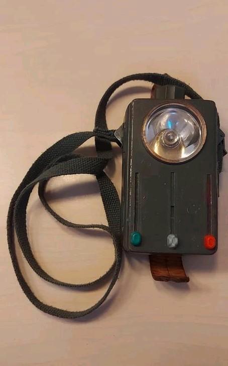 Belgische NATO militaire zaklamp, 1960 - 1980, Verzamelen, Militaria | Algemeen, Ophalen of Verzenden