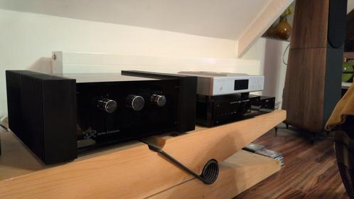 ASR Emitter II Exclusive Battery Integrated amplifier, Audio, Tv en Foto, Versterkers en Ontvangers, Zo goed als nieuw, Stereo