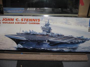 lot bouwdozen van vliegdekschepen beschikbaar voor biedingen