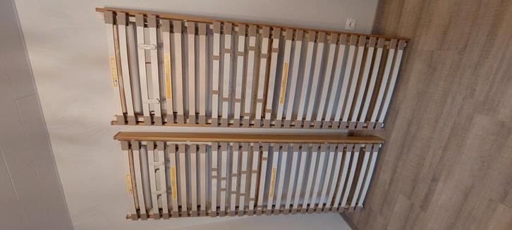 Sommier à lattes séparé pour 2 m sur 1 m40, Maison & Meubles, Chambre à coucher | Lits, Queen size, Enlèvement