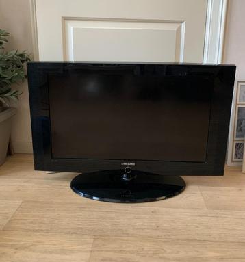 Télévision Samsung LCD 32", 50 Hz, LCD, 80 à 100 cm, Enlèvement