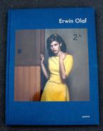 NIEUWSTAAT Erwin Olaf 2A Fotoboek Foto Boek Book 2 A, Livres, Art & Culture | Photographie & Design, Comme neuf, Enlèvement ou Envoi