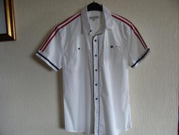 Chemise , taille S beschikbaar voor biedingen