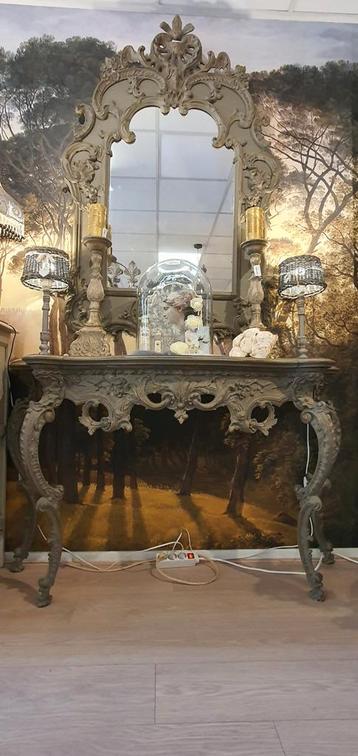 Prachtige Baroque rococo console met spiegel.

 beschikbaar voor biedingen