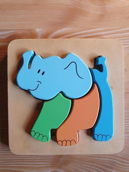 Lot jouets bébé, Kinderen en Baby's, Speelgoed | Babyspeelgoed, Gebruikt, Rammelaar, Ophalen of Verzenden