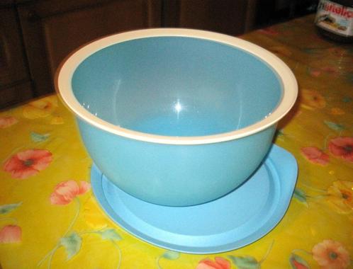 tupperware: erg mooi gerecht... inhoud 4,6 l, Huis en Inrichting, Keuken | Tupperware, Nieuw, Bak of Kom, Blauw, Ophalen of Verzenden