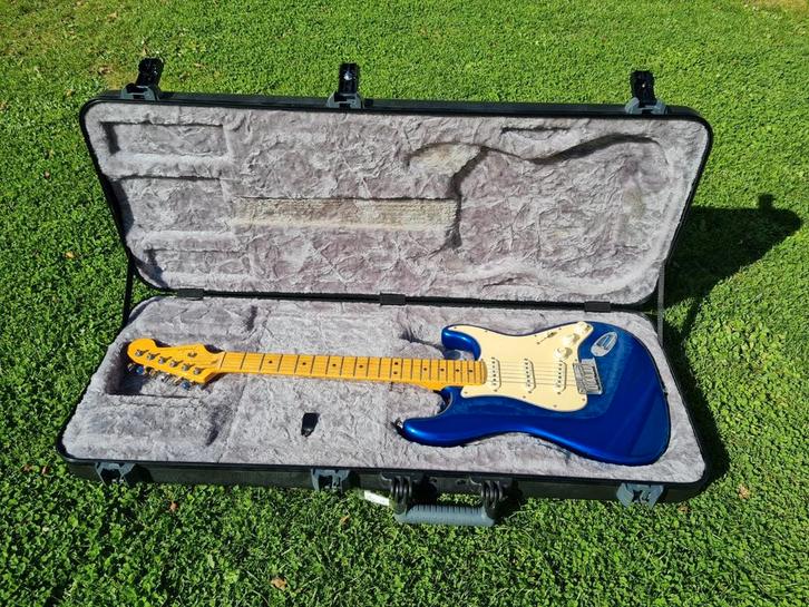 Fender Stratocaster Ultra Cobra Blue, Muziek en Instrumenten, Snaarinstrumenten | Gitaren | Elektrisch, Gebruikt, Fender, Ophalen of Verzenden