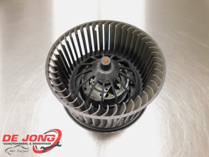 Moteur de ventilation chauffage d'un Ford Focus, Autos : Pièces & Accessoires, Autres pièces automobiles, Ford, Utilisé, 3 mois de garantie