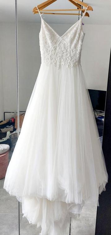 Robe de mariée 2022 ; petite taille