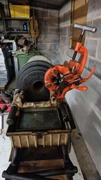 Draadsnijmachine Ridgid, Bricolage & Construction, Tuyaux & Évacuations, Enlèvement, Utilisé, Autres matériaux, Buse droite