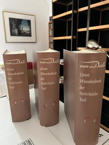 Van Dale Groot Woordenboek der Nederlandse Taal, Boeken, Ophalen, Zo goed als nieuw, Diverse