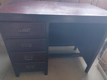 Bureau beschikbaar voor biedingen