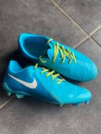 Voetbalschoenen maat 39, Sport en Fitness, Voetbal, Ophalen, Gebruikt, Schoenen