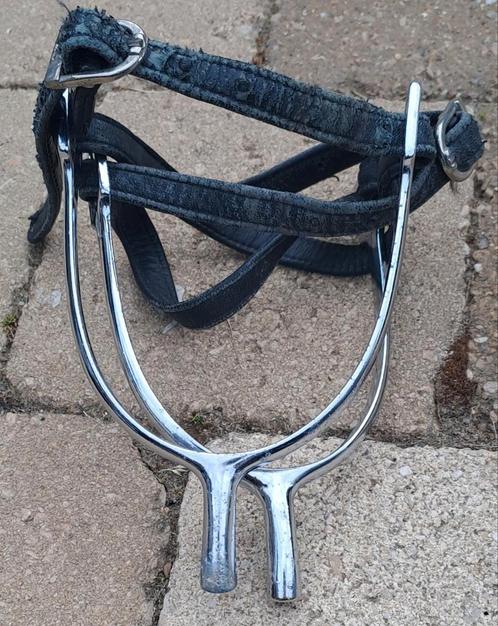 Sporen, Dieren en Toebehoren, Paarden en Pony's | Hoofdstellen en Tuigage, Zo goed als nieuw, Ophalen of Verzenden