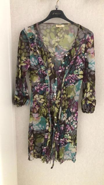 Tuniek Avalanche maat 4 beschikbaar voor biedingen