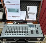 DMX controller Showtec SM-16/2 in flightcase, Enlèvement, Utilisé, Autres types, Commande sonore