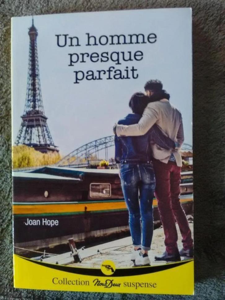 „Een bijna perfecte man” Joan Hope (2021) Negen, Boeken, Romans, Nieuw, Europa overig, Ophalen of Verzenden