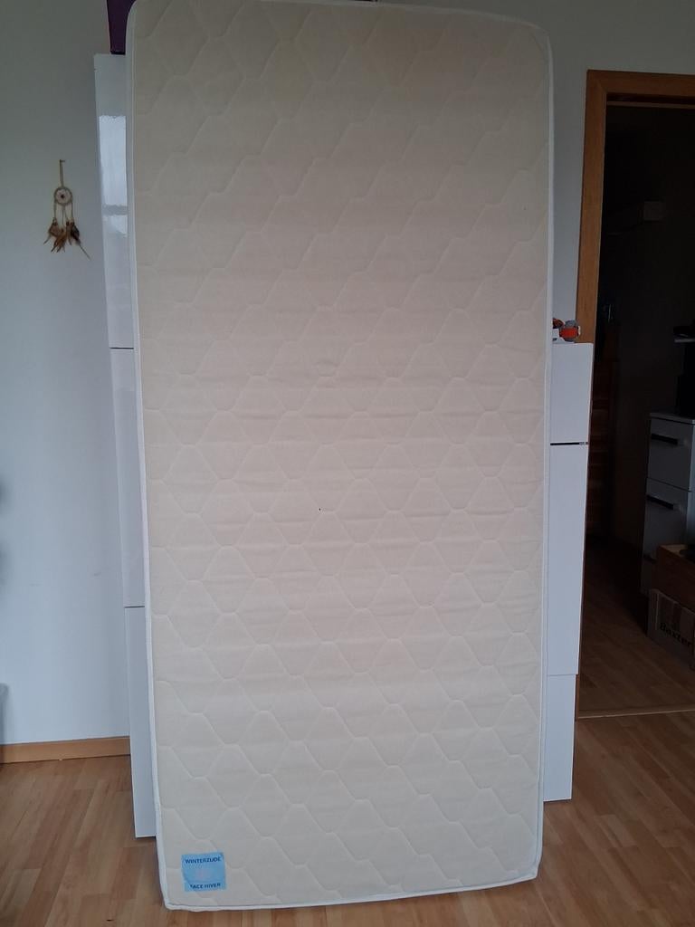 Matelas 90x200x15 comme neuf, Maison & Meubles, Chambre à coucher | Matelas & Sommiers, Comme neuf, Matelas, 90 cm, 200 cm, Une personne