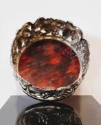 Verzilverde wijnfleshouder met druivenranken., Antiek en Kunst, Ophalen of Verzenden