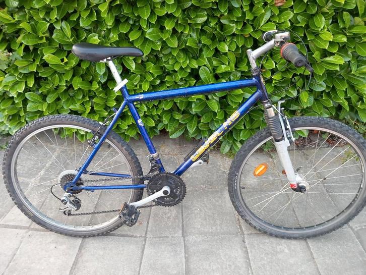 Vélo ado adulte, Fietsen en Brommers, Fietsen | Heren | Sportfietsen en Toerfietsen, Zo goed als nieuw, 26 inch, Ophalen of Verzenden