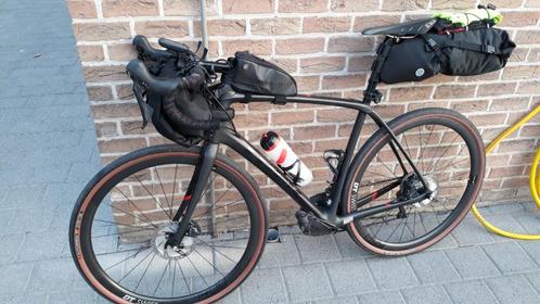 stuurtas & zadeltas AGU BIKE PACKING, Fietsen en Brommers, Fietsaccessoires | Fietstassen, Zo goed als nieuw, Ophalen of Verzenden
