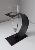 Vase design avec support, Ophalen, Zwart, Minder dan 50 cm, Glas