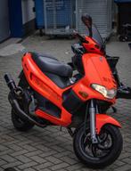 GILERA RUNNER B KLASSE GEZOCHT!!!, Fietsen en Brommers, Ophalen of Verzenden