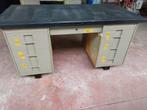 Mewaf metalen bureau vintage, Ophalen, Gebruikt, Bureau