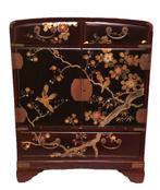 Antiek Aziatisch kabinet, lakwerk met parelmoer., Antiek en Kunst, Ophalen of Verzenden