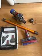 Dyson v8 stofzuiger, Elektronische apparatuur, Stofzuigers, Ophalen of Verzenden, Zo goed als nieuw, Stofzuiger