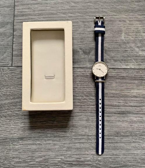 Montre Daniel Wellington, Handtassen en Accessoires, Horloges | Dames, Zo goed als nieuw