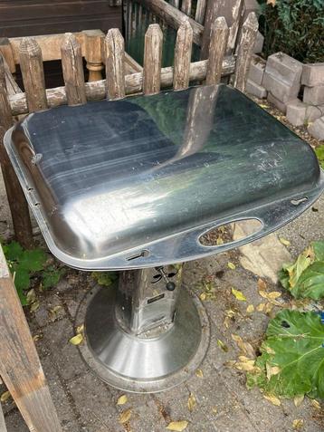 Inox houtskool barbeque  beschikbaar voor biedingen